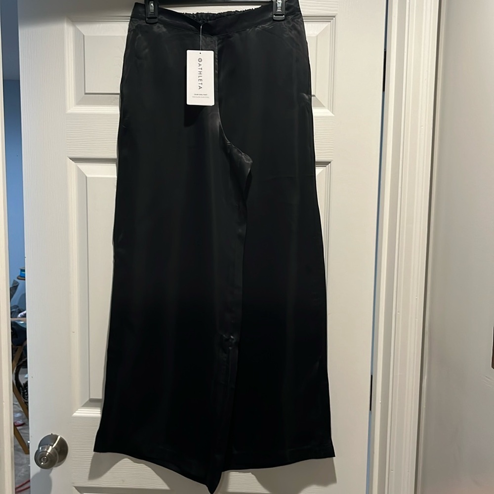 NWT Athleta Calm Cool Black Pant Size Medium. - Picture 3 of 5